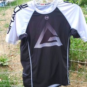 Gracie Barra ranked rashguard